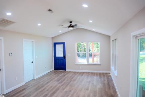4 Thrift Street Greenville SC 29609