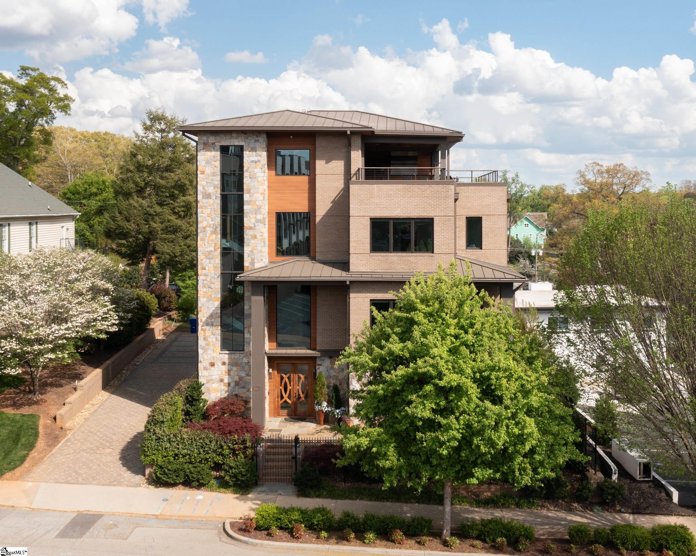 604 N Main Street Greenville SC 29601