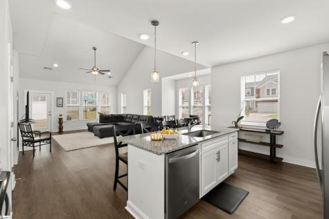 1039 Glohaven Way Boiling Springs SC 29316