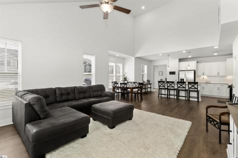 1039 Glohaven Way Boiling Springs SC 29316