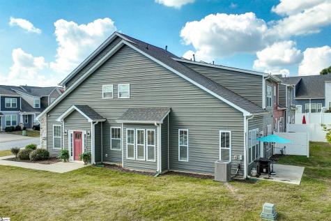 1039 Glohaven Way Boiling Springs SC 29316