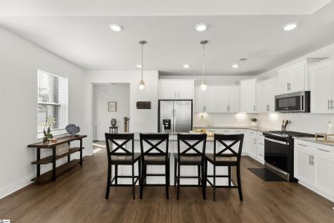 1039 Glohaven Way Boiling Springs SC 29316