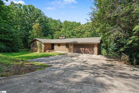 210 Lakeview Drive Seneca SC 29672
