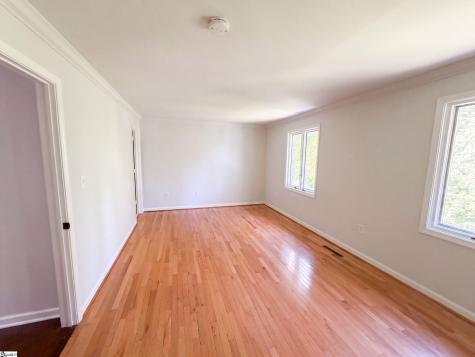 210 Lakeview Drive Seneca SC 29672