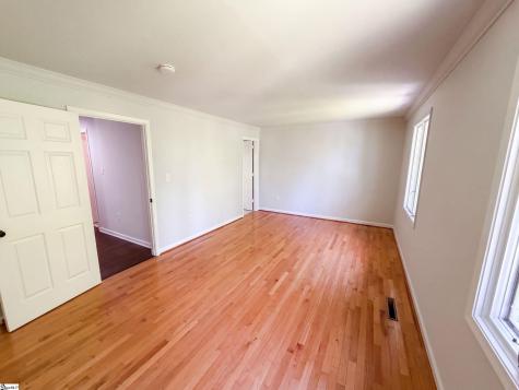 210 Lakeview Drive Seneca SC 29672