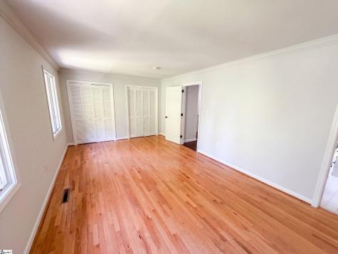 210 Lakeview Drive Seneca SC 29672