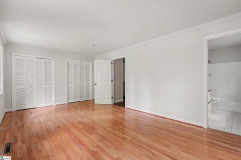 210 Lakeview Drive Seneca SC 29672