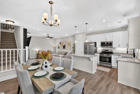 306 Hollenbeck Place Greenville SC 29607