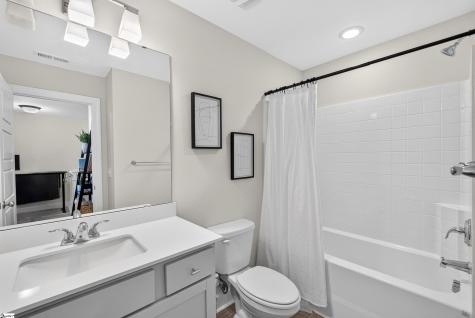 306 Hollenbeck Place Greenville SC 29607