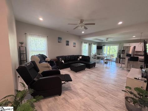 932 Eagle Harbor Drive Hodges SC 29653