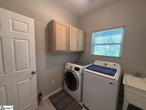 932 Eagle Harbor Drive Hodges SC 29653