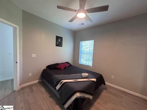 932 Eagle Harbor Drive Hodges SC 29653