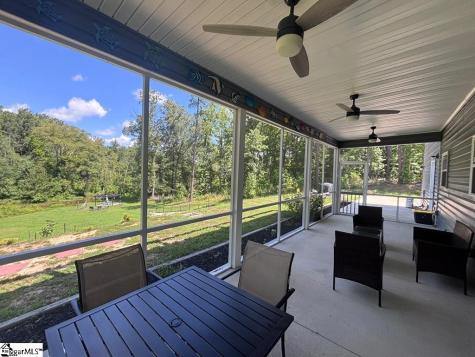 932 Eagle Harbor Drive Hodges SC 29653