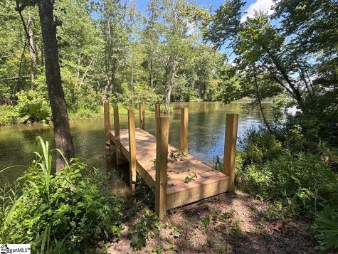 932 Eagle Harbor Drive Hodges SC 29653