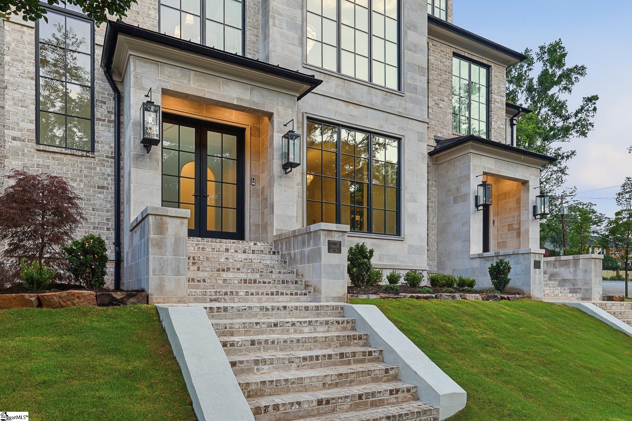 101 Sherwood Street Greenville SC 29601