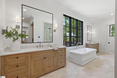101 Sherwood Street Greenville SC 29601