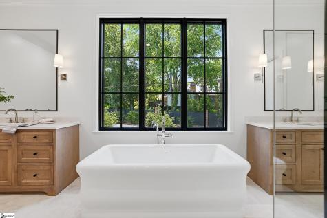 101 Sherwood Street Greenville SC 29601
