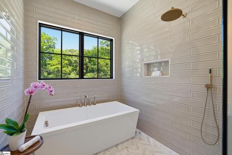 101 Sherwood Street Greenville SC 29601