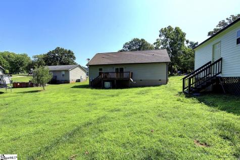 274 Millwood Lane Wellford SC 29385