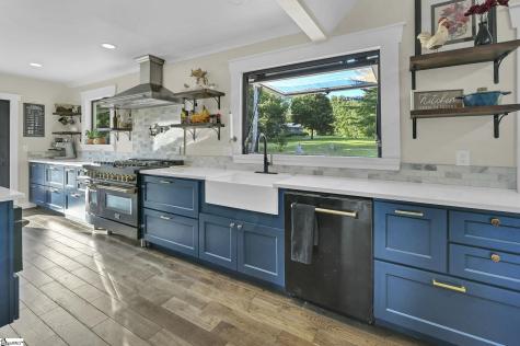 33 Souther Road Hendersonville NC 28732