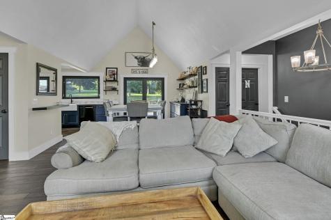 33 Souther Road Hendersonville NC 28732