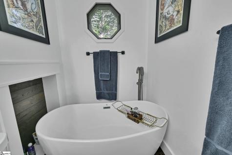 33 Souther Road Hendersonville NC 28732