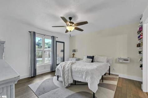 33 Souther Road Hendersonville NC 28732