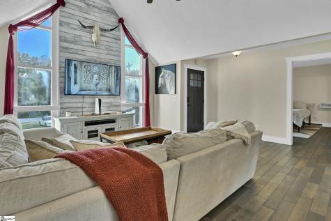 33 Souther Road Hendersonville NC 28732