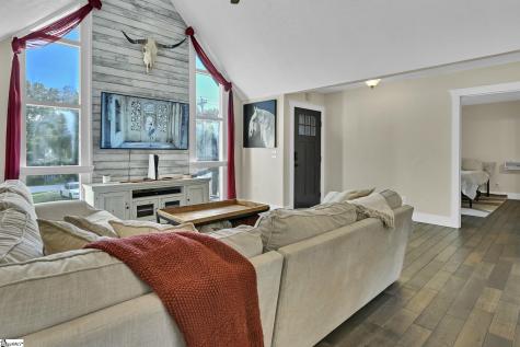 33 Souther Road Hendersonville NC 28732