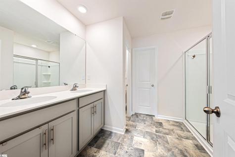 207 Ashwood Way Easley SC 29640