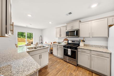 207 Ashwood Way Easley SC 29640