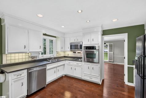 103 Lancelot Court Simpsonville SC 29681