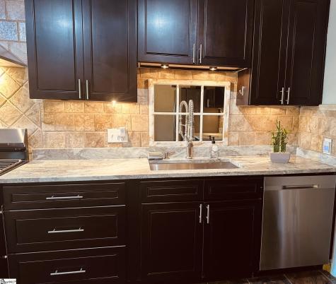 34 Brookside Circle Greenville SC 29609