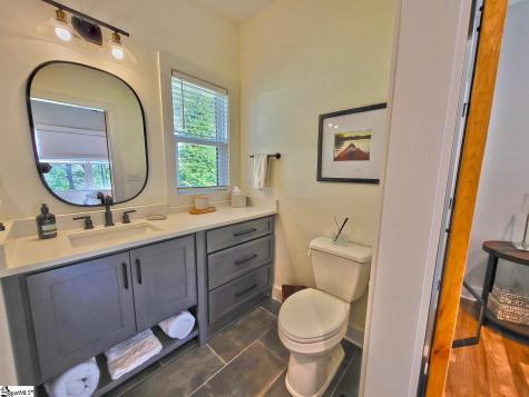 366 Hideaway Cove Drive Seneca SC 29672