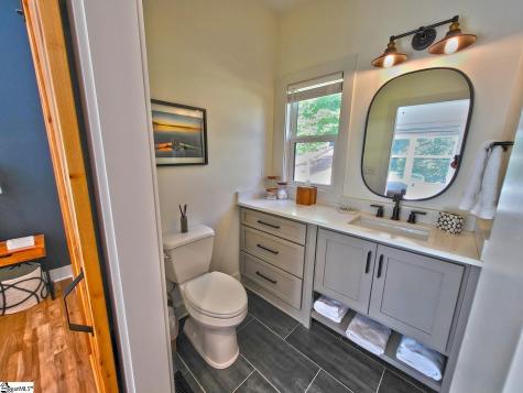 366 Hideaway Cove Drive Seneca SC 29672