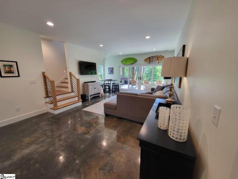 366 Hideaway Cove Drive Seneca SC 29672