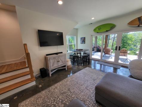 366 Hideaway Cove Drive Seneca SC 29672