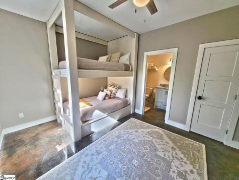 366 Hideaway Cove Drive Seneca SC 29672