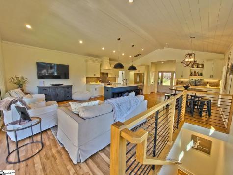 366 Hideaway Cove Drive Seneca SC 29672