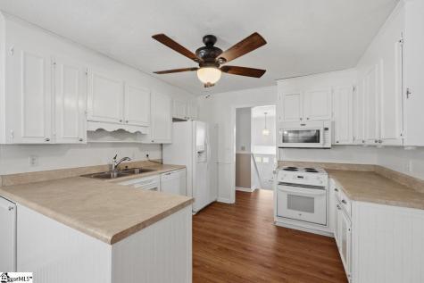 200 Eastcliffe Way Greenville SC 29611