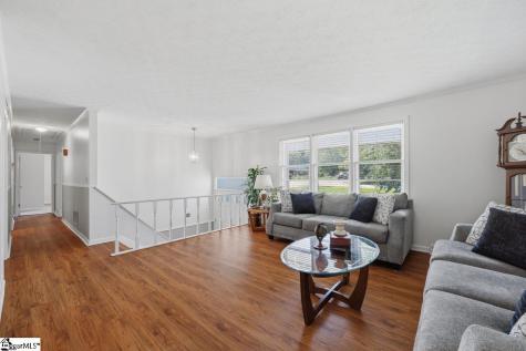 200 Eastcliffe Way Greenville SC 29611
