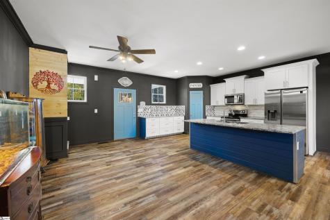 6206 State Park Road Travelers Rest SC 29690