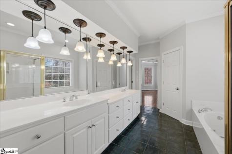 4 Radford Court Simpsonville SC 29680