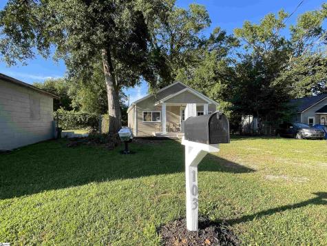 103 Mason Street Clinton SC 29325