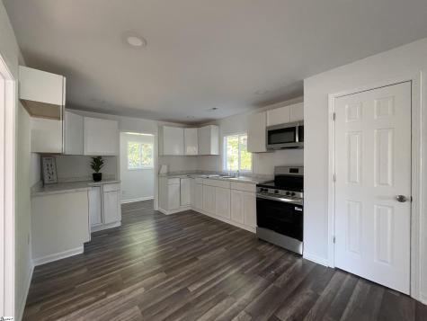 103 Mason Street Clinton SC 29325