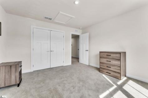 332 Kensley Drive Greenville SC 29617