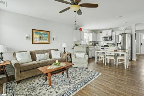 2231 Hemming Way Boiling Springs SC 29316