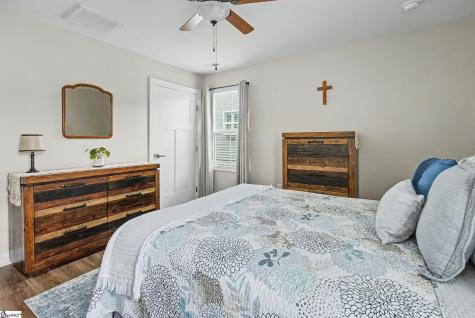 2231 Hemming Way Boiling Springs SC 29316