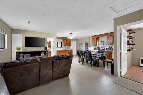 4981 Moorefield Memorial Highway Pickens SC 29671
