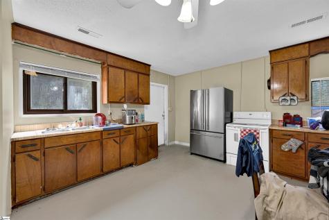 4981 Moorefield Memorial Highway Pickens SC 29671